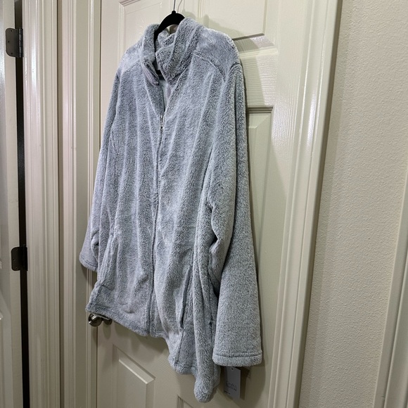 Croft & Barrow Full Zip Up Minky Jacket Women’s Plus Size Fuzzy Soft Gray 3X NWT - Picture 3 of 4